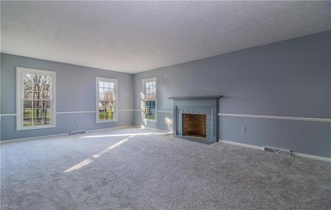 1712 Warrick Dr, Ashtabula, OH 44004 photo 12