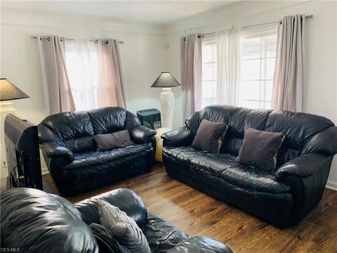 5182 Thomas St, Maple Heights, OH 44137 photo 11