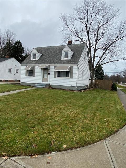 920 E 260th St, Euclid, OH 44132 photo 1