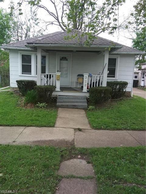 322 18th St, Elyria, OH 44035 photo 1