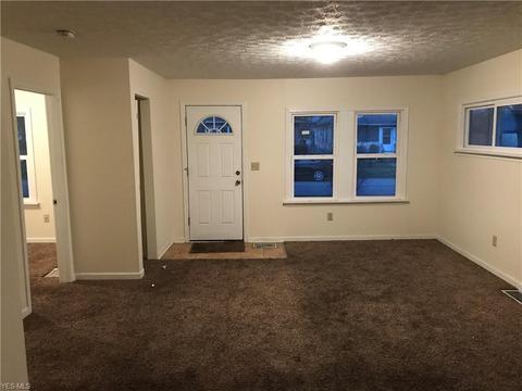 322 18th St, Elyria, OH 44035 photo 6