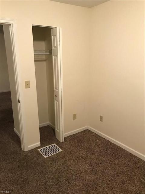 322 18th St, Elyria, OH 44035 photo 11