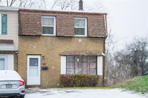 22 Owl Ct, Wheeling, WV 26003 photo 1