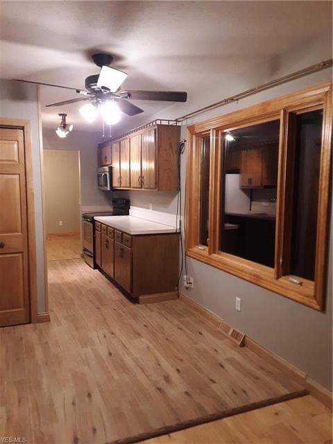 7330 Taft St, Mentor, OH 44060 photo 5