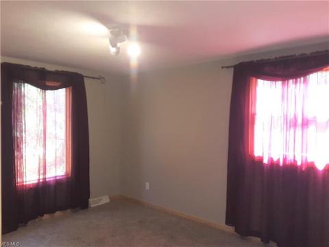 7330 Taft St, Mentor, OH 44060 photo 14