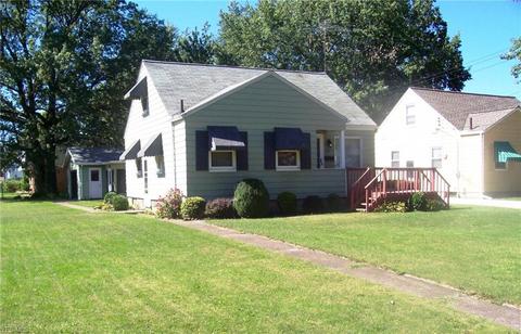 1334 Cedar Dr, Lorain, OH 44052 photo 1