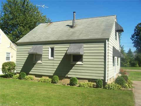 1334 Cedar Dr, Lorain, OH 44052 photo 3