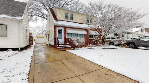 5668 E 141st St, Maple Heights, OH 44137 photo 2