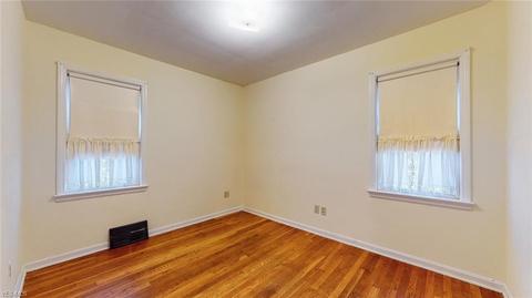 5668 E 141st St, Maple Heights, OH 44137 photo 14