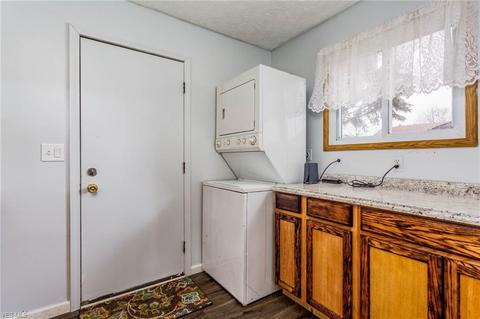 42140 Meadow Ln, Lagrange, OH 44050 photo 7