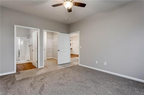 218 Oak Tree Ln, Elyria, OH 44035 photo 22