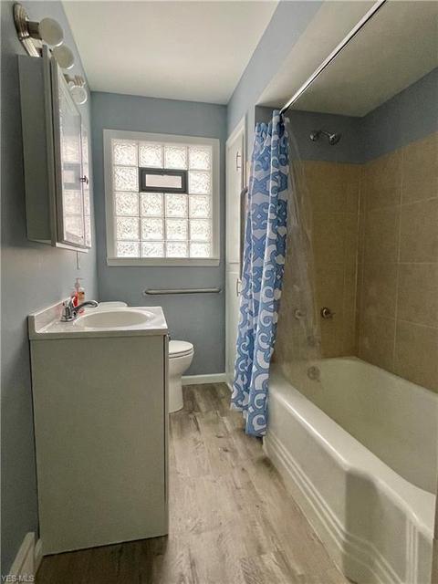 363 Overlook Blvd, Struthers, OH 44471 photo 8