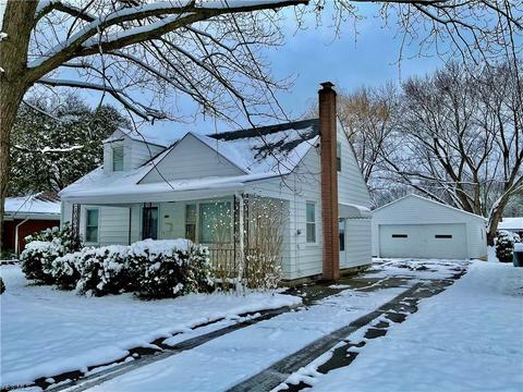 363 Overlook Blvd, Struthers, OH 44471 photo 1