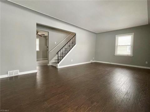 363 Overlook Blvd, Struthers, OH 44471 photo 3