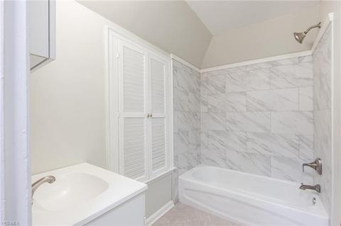 155 E 280th St, Euclid, OH 44132 photo 17