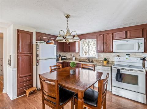152 Westgate Ave, Wadsworth, OH 44281 photo 10