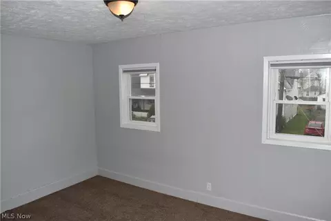 1711 W 7th St, Ashtabula, OH 44004 photo 8