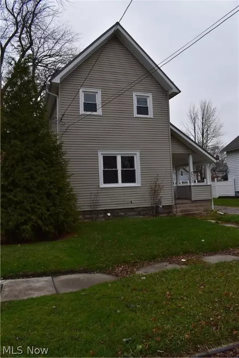 1711 W 7th St, Ashtabula, OH 44004 photo 2