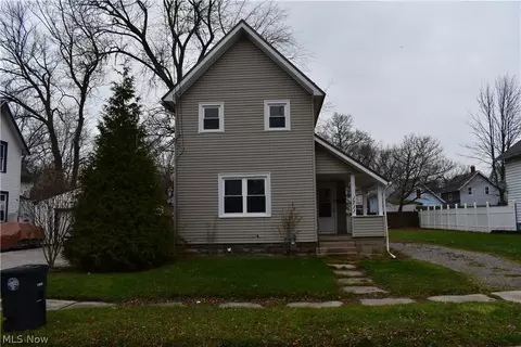 1711 W 7th St, Ashtabula, OH 44004 photo 3