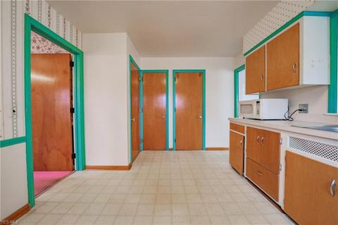 620 Gulf Rd, Elyria, OH 44035 photo 10