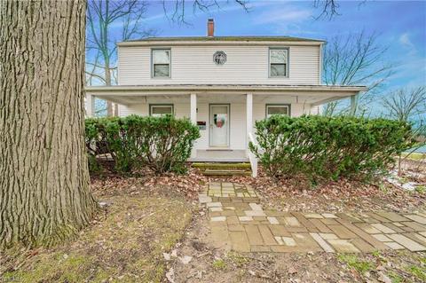 620 Gulf Rd, Elyria, OH 44035 photo 1