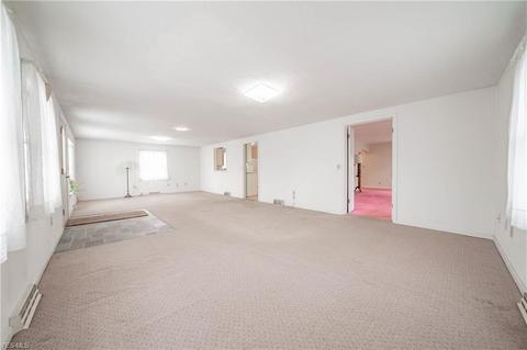 620 Gulf Rd, Elyria, OH 44035 photo 6