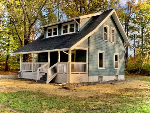 1804 E 26th St, Ashtabula, OH 44004 photo 2