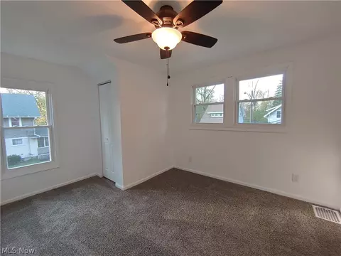1804 E 26th St, Ashtabula, OH 44004 photo 9