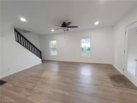 1804 E 26th St, Ashtabula, OH 44004 photo 3