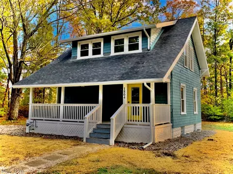 1804 E 26th St, Ashtabula, OH 44004 photo 1