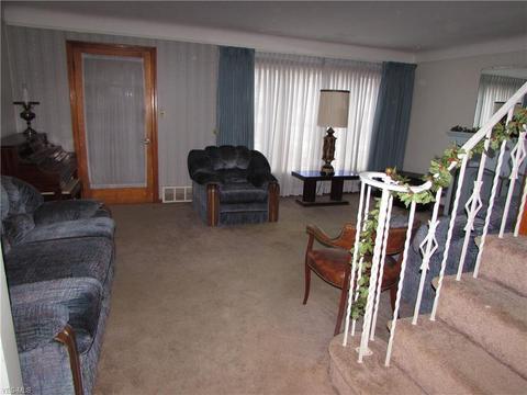 1907 Keystone Rd, Parma, OH 44134 photo 11