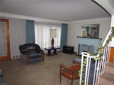 1907 Keystone Rd, Parma, OH 44134 photo 10