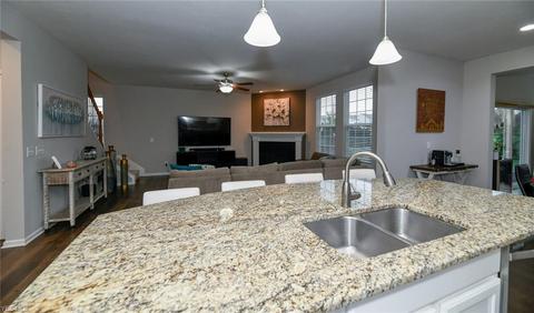 705 Joseph Dr, Aurora, OH 44202 photo 6