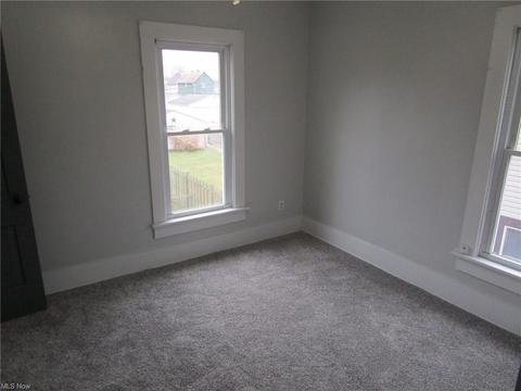 434 E 7th St, Dover, OH 44622 photo 14