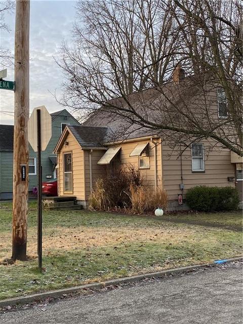 371 Poland Ave, Struthers, OH 44471 photo 1