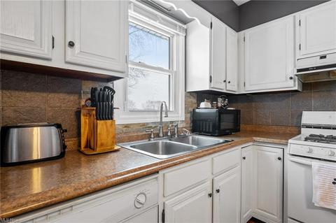 487 Brandon Ave, Struthers, OH 44471 photo 4