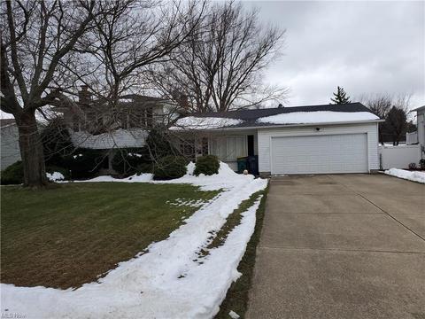 6174 Maplewood Rd, Mentor, OH 44060 photo 1