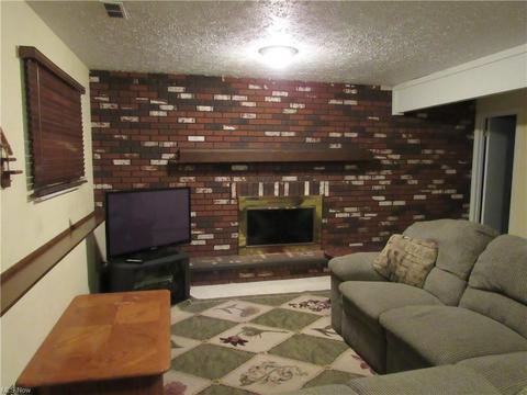 6174 Maplewood Rd, Mentor, OH 44060 photo 8