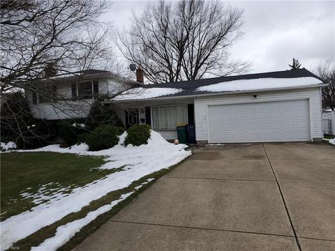 6174 Maplewood Rd, Mentor, OH 44060 photo 2