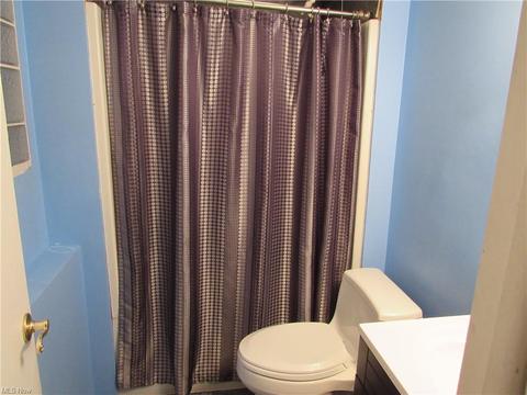 6174 Maplewood Rd, Mentor, OH 44060 photo 9