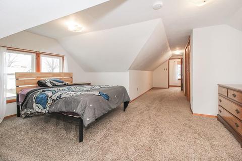 29664 Robert St, Wickliffe, OH 44092 photo 23