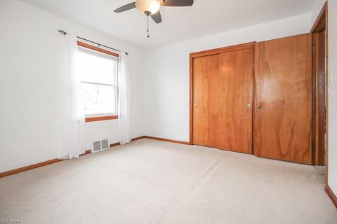29664 Robert St, Wickliffe, OH 44092 photo 13