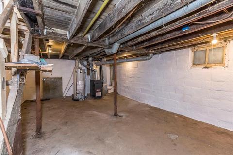 819 Carlysle St, Akron, OH 44310 photo 20