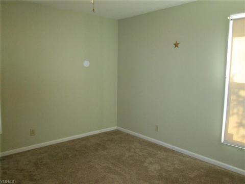 1475 Deer Path Dr, Cambridge, OH 43725 photo 11