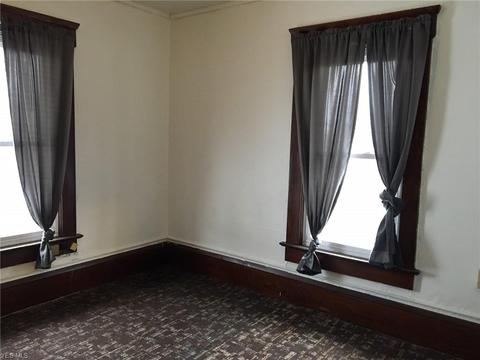 301 Arlington Ave NW, Canton, OH 44708 photo 25