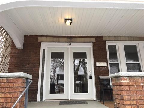 301 Arlington Ave NW, Canton, OH 44708 photo 3