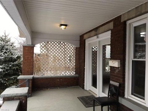 301 Arlington Ave NW, Canton, OH 44708 photo 2