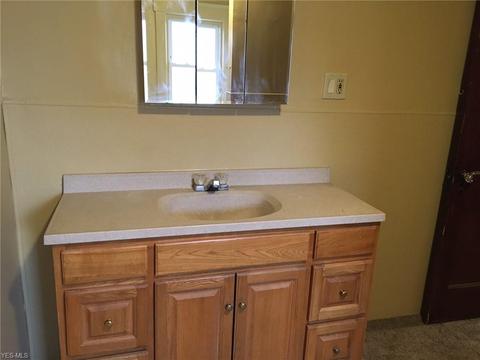 301 Arlington Ave NW, Canton, OH 44708 photo 28