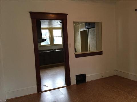 301 Arlington Ave NW, Canton, OH 44708 photo 12