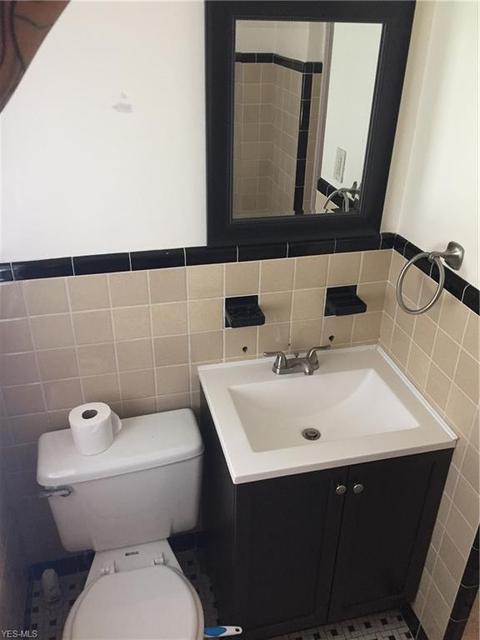 854 E 230th, Euclid, OH 44123 photo 7